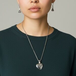 NWT Kim Rogers Inspire Silvertone Heart Necklace & Matching Dangle Earrings Set